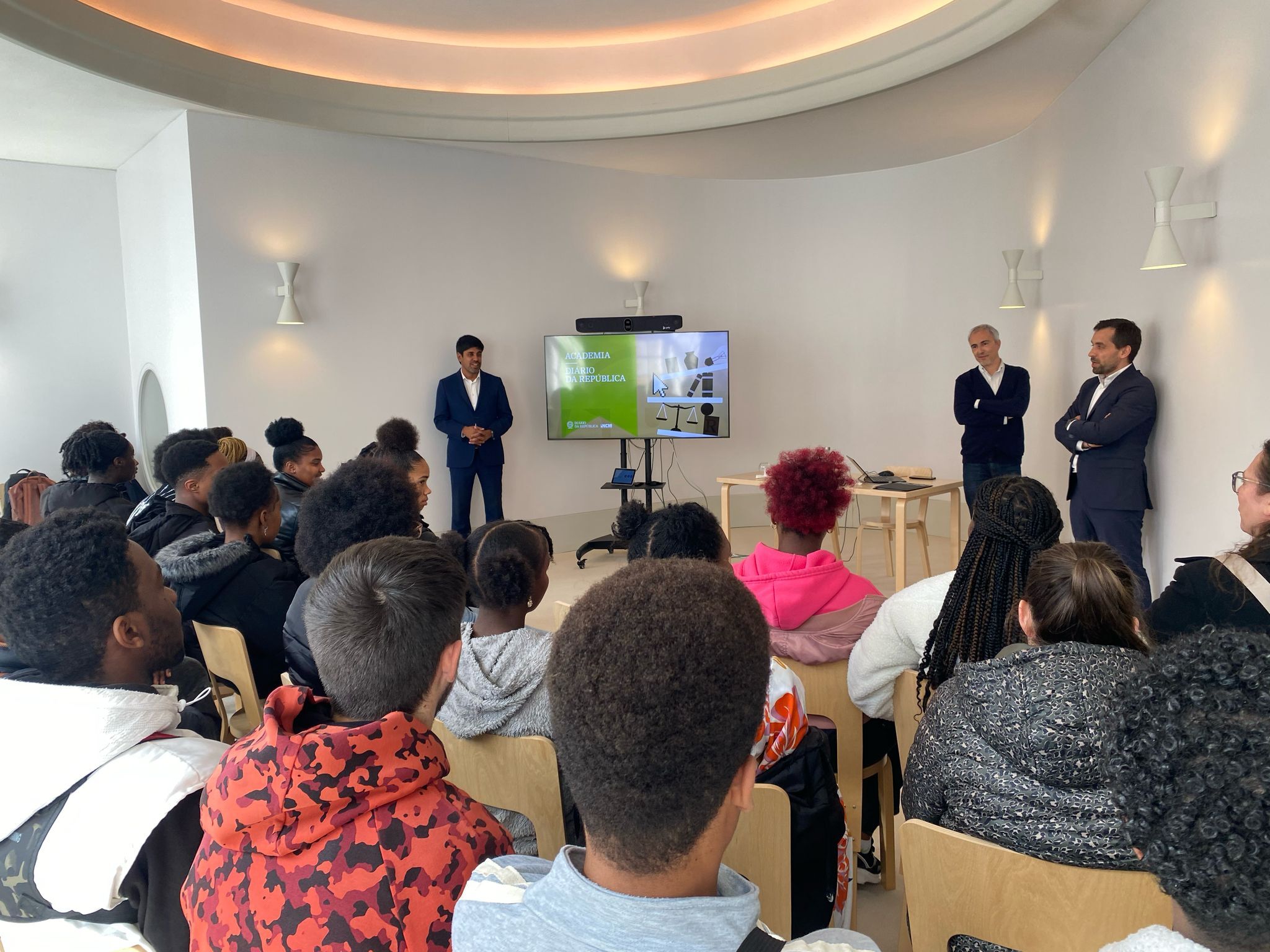 WhatsApp Image 2025-03-18 at 16.21.25