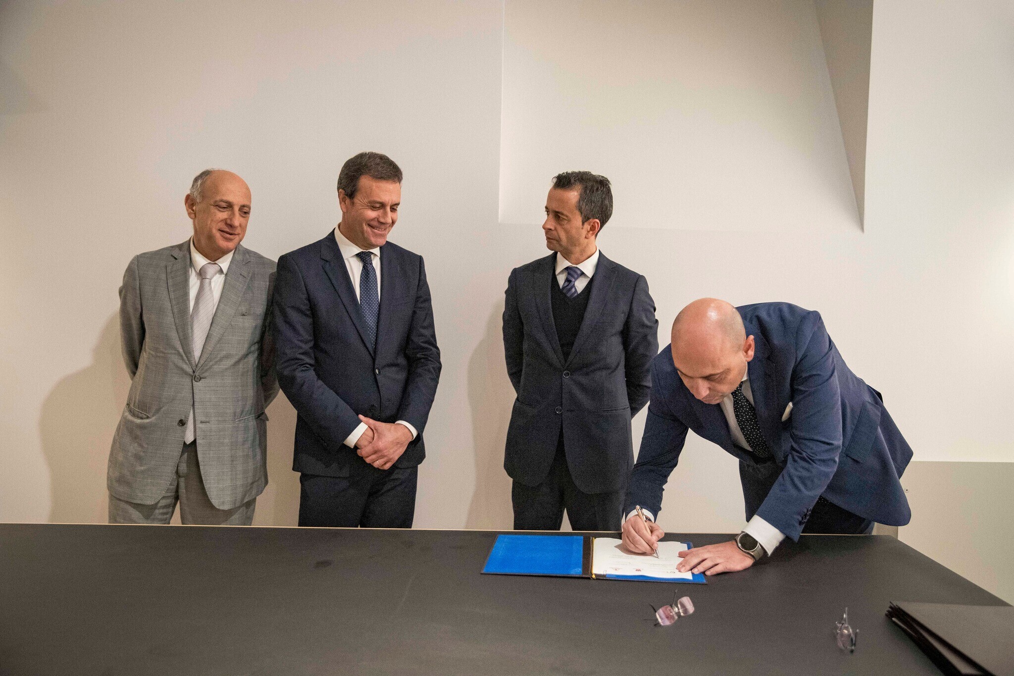 422943917_786480703506041_8786398908351288734_n